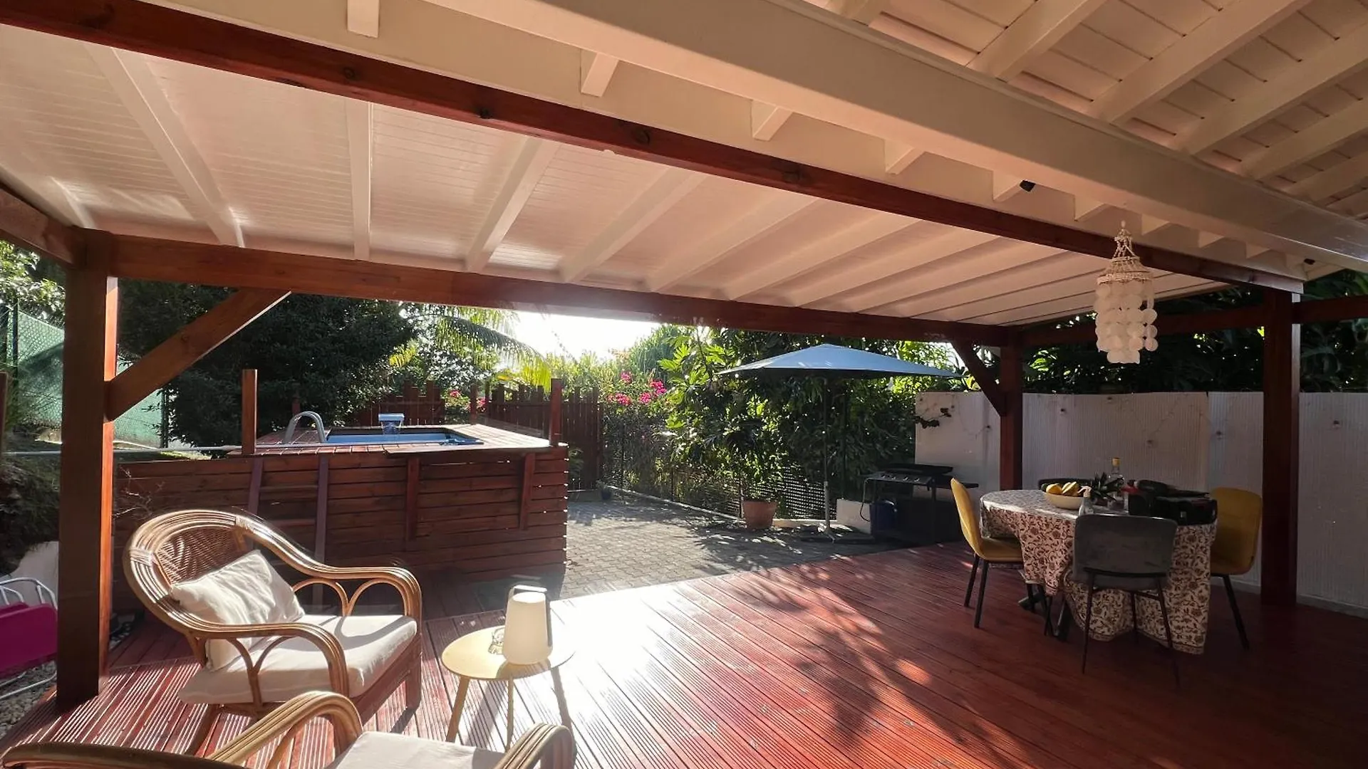 Feriehus Bungalow Corossol Avec Piscine Le Gosier