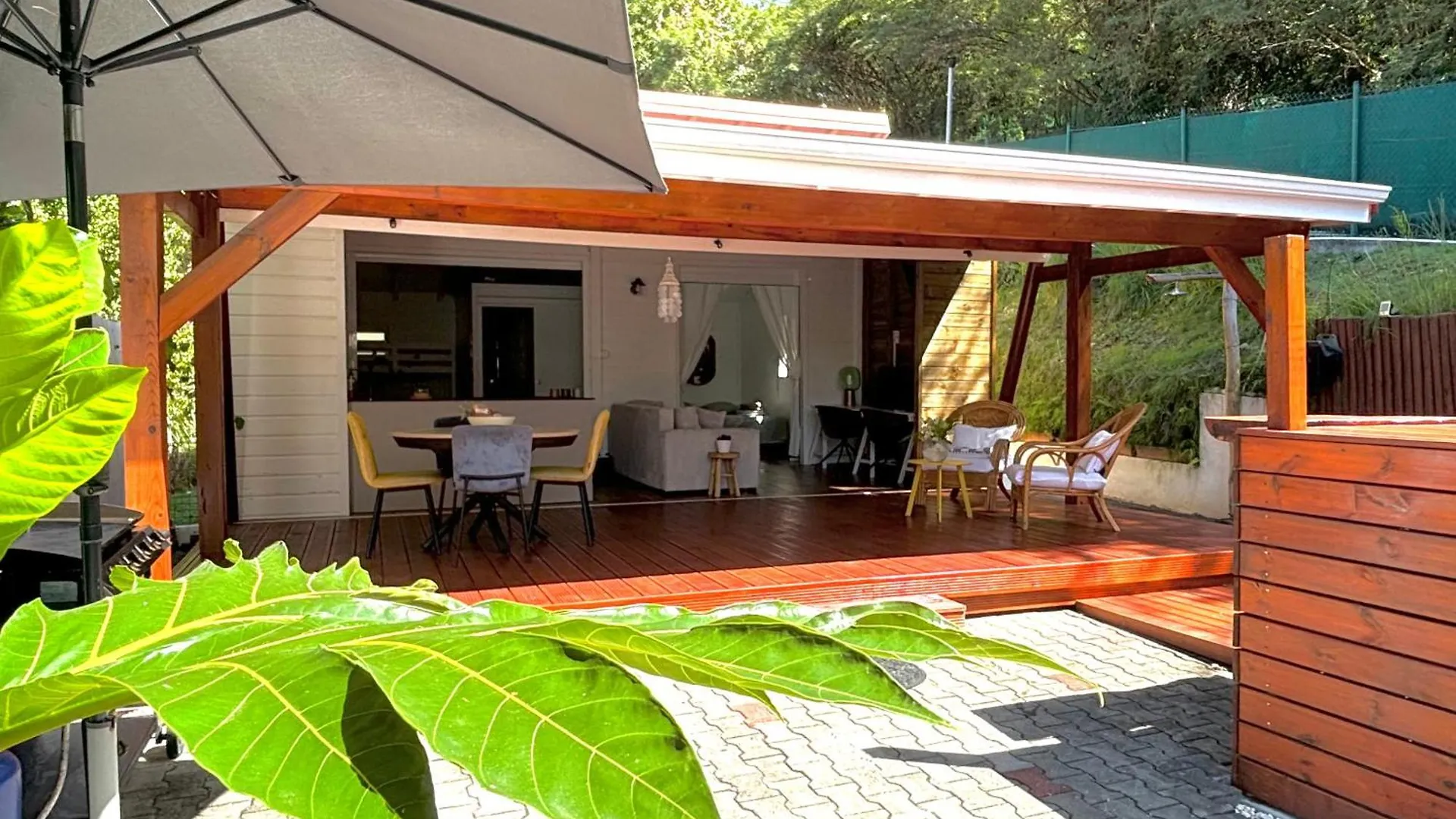 Bungalow Corossol Avec Piscine Le Gosier